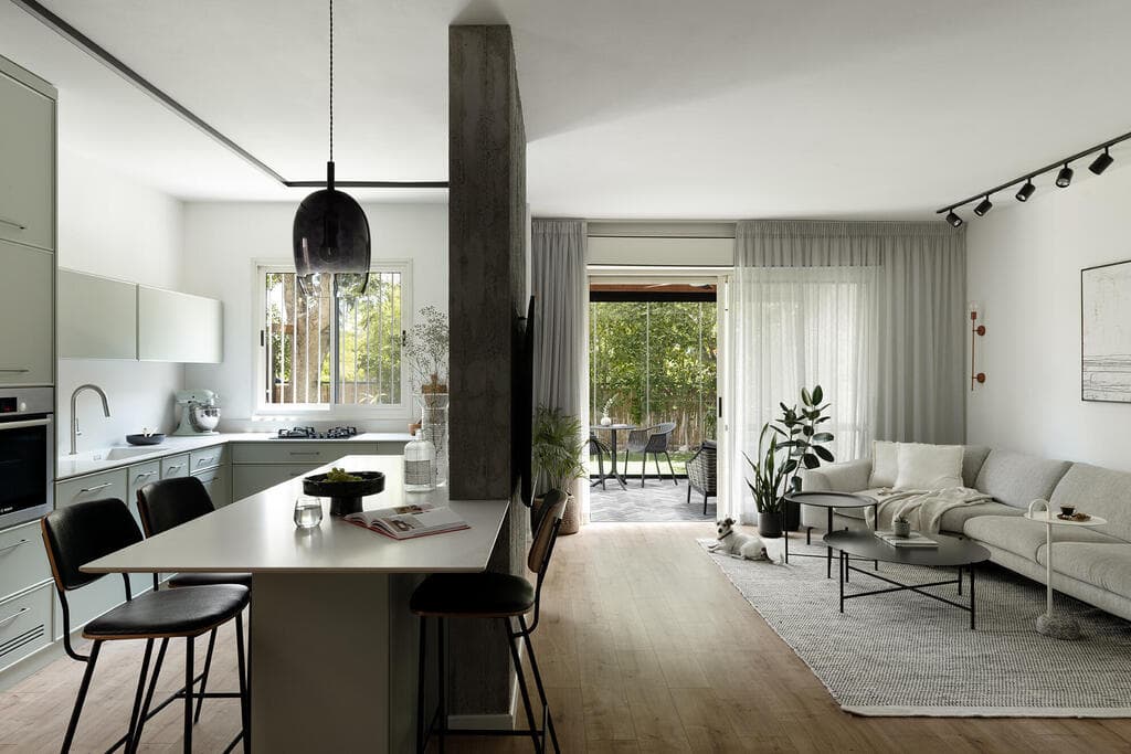 תהליך העיצוב נמשך כחצי שנה, והשיפוץ בפועל ארך כחודשיים (צילום: גדעון לוין - 181maalot) שיפוץ דירת גן במודיעין, עיצוב: נעמה בראונשטיין