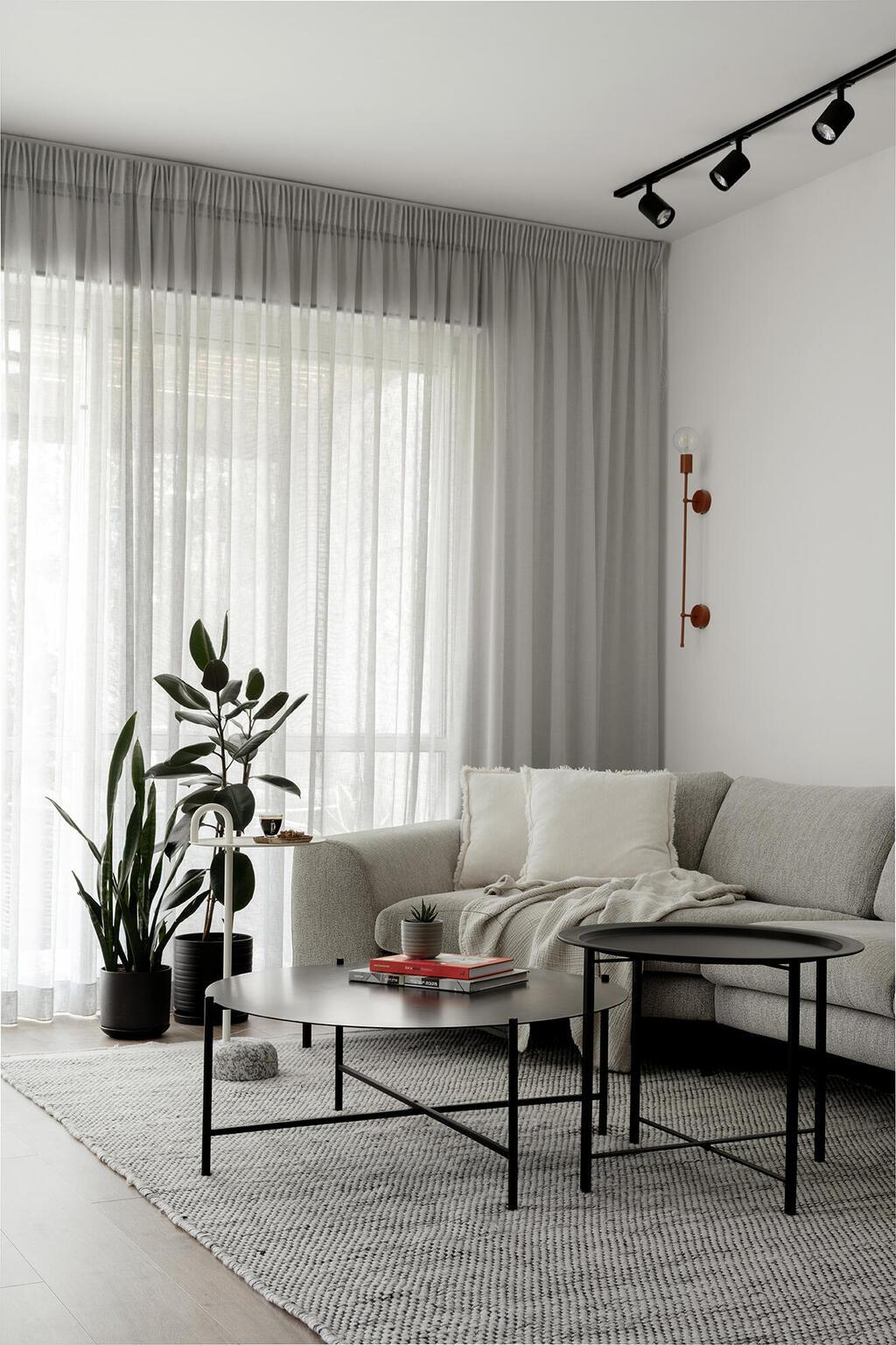 60 אלף שקל עלו הרהיטים והטקסטיל לכל הדירה (צילום: גדעון לוין - 181maalot) שיפוץ דירת גן במודיעין, עיצוב: נעמה בראונשטיין