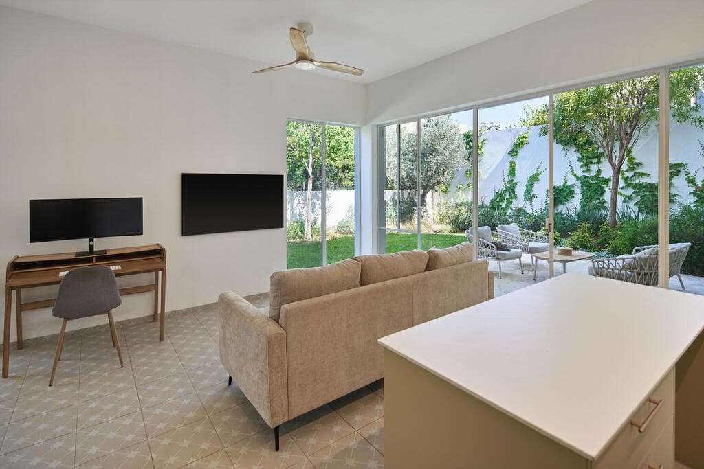 בית ליד הים בבית ינאי, עיצוב: פנינה כץ