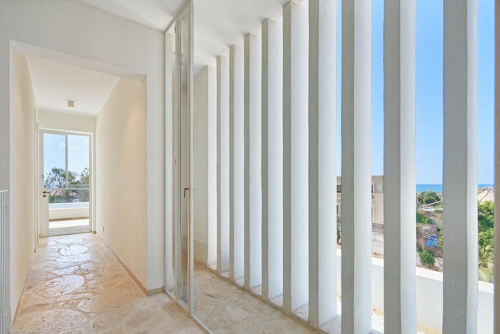 בית ליד הים בבית ינאי, עיצוב: פנינה כץ