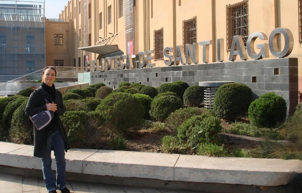 לבד בצ'ילה. מריאלנה קריימן בסנטיאגו