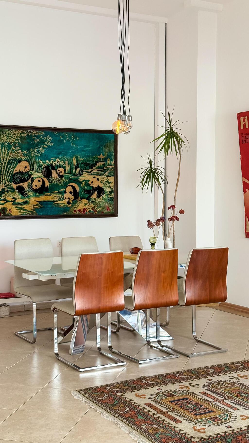 הדירה של זוהר שטרית, כאן גרים