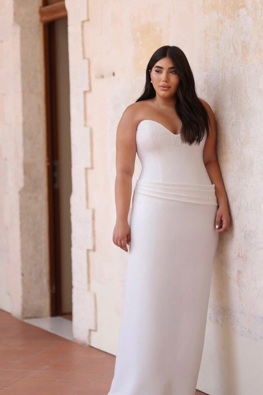 התגלתה כנסיכה אלגנטית ומאופקת. אודיה פינטו (צילום: קסם צלמים ) חתונה אודיה פינטו אליאור סופר