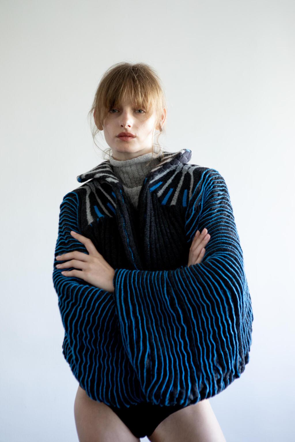 פרויקט הגמר "פלץ מולר Pelz Müller" של יעל מולר במחלקה לטקסטיל בשנקר, 2025