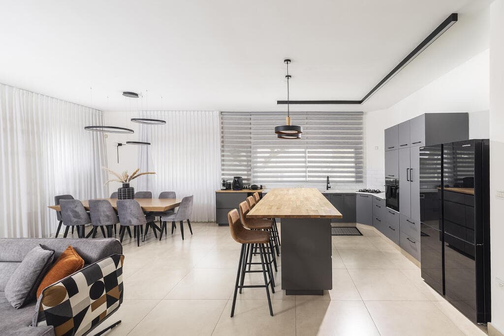 עיצוב בזק לבית, עיצוב: ליעד הלר