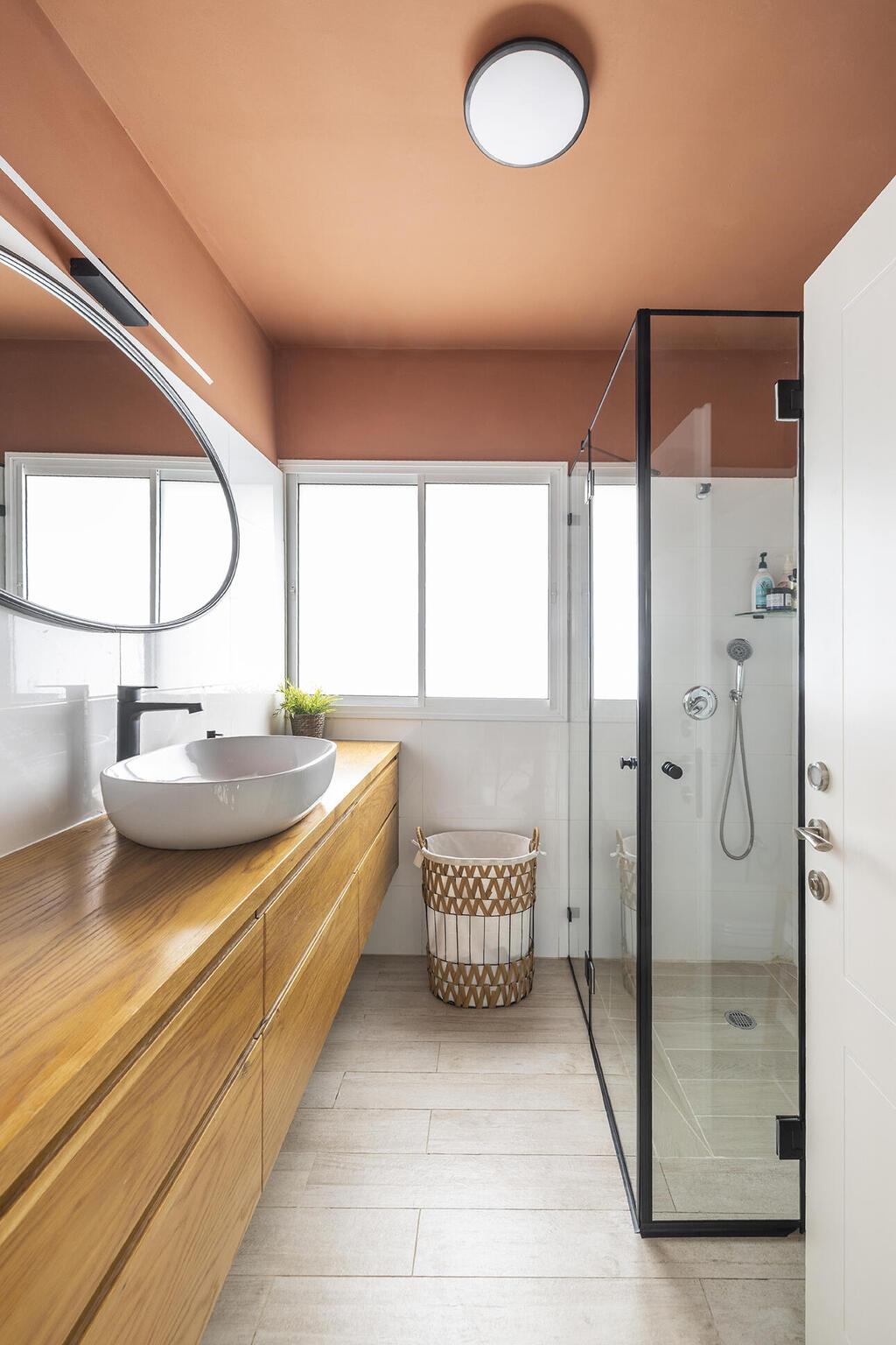 עיצוב בזק לבית, עיצוב: ליעד הלר