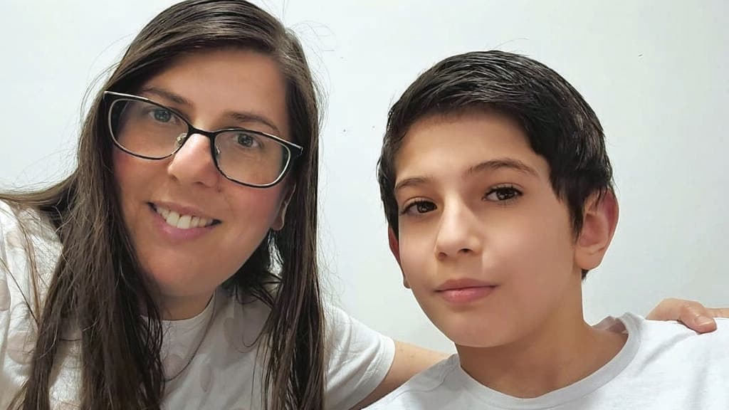 דניאל ועינת וזנה