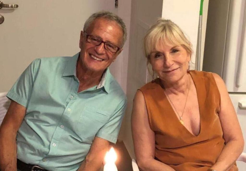 עם בן זוגה קלוד. "זכיתי" (צילום: אלבום פרטי) עם בן זוגה קלוד. "זכיתי"