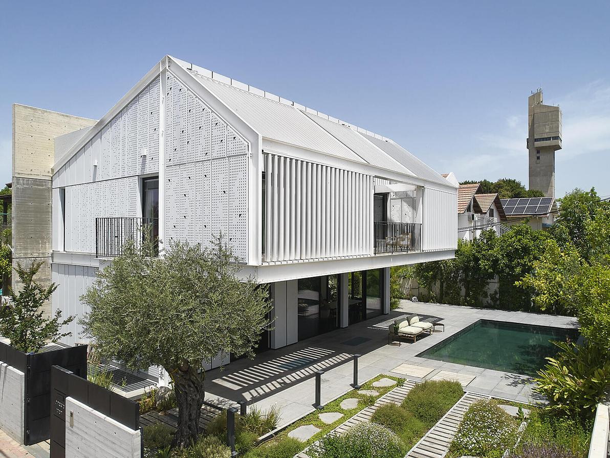 בית פרטי בכפר סבא, אדריכל ומעצב: רוני פרידמן