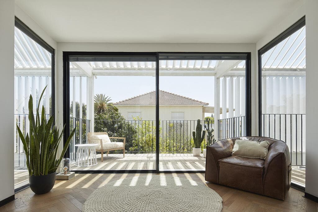 בית פרטי בכפר סבא, אדריכל ומעצב: רוני פרידמן