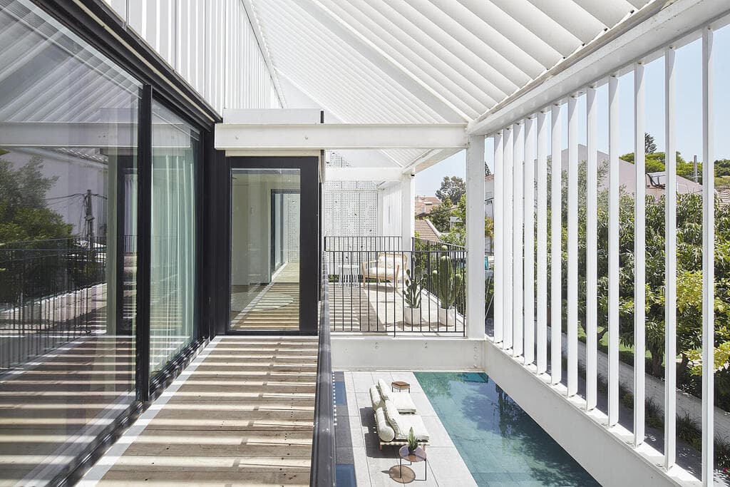 בית פרטי בכפר סבא, אדריכל ומעצב: רוני פרידמן