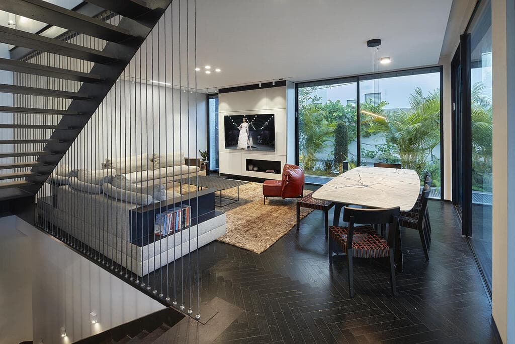 בית פרטי בכפר סבא, אדריכל ומעצב: רוני פרידמן