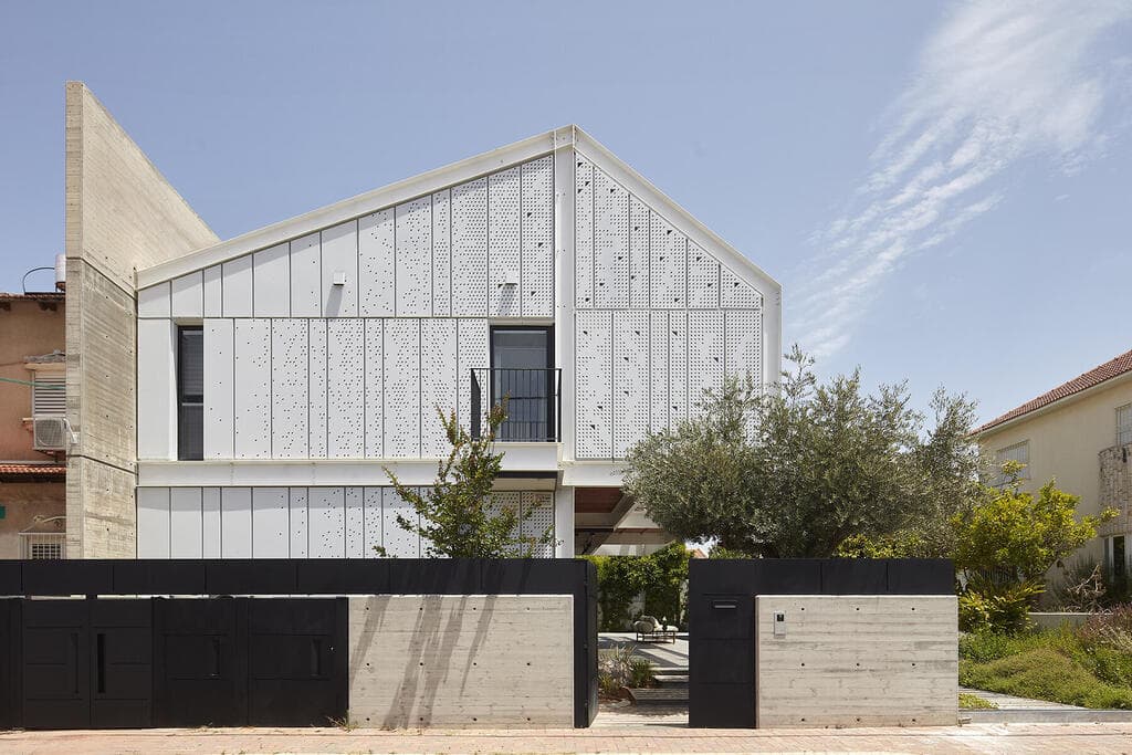 בית פרטי בכפר סבא, אדריכל ומעצב: רוני פרידמן