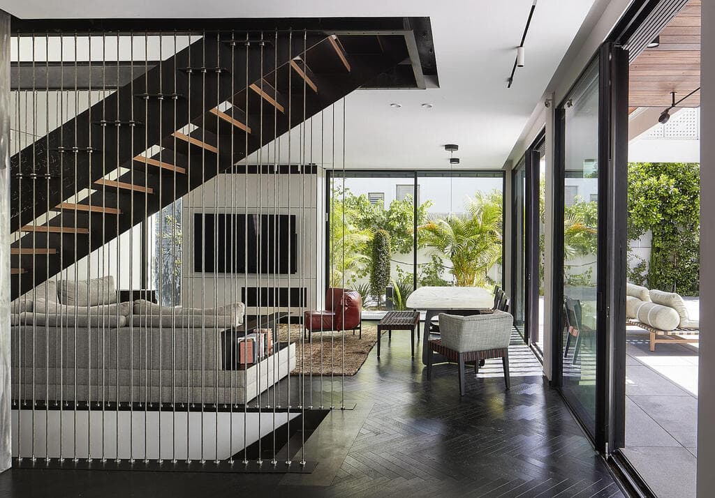 בית פרטי בכפר סבא, אדריכל ומעצב: רוני פרידמן