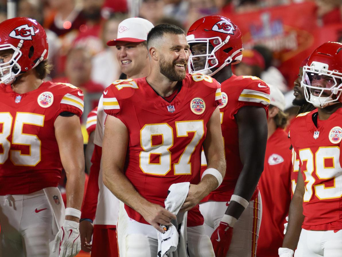 טראוויס קלסי במשחק פוטבול, 2025