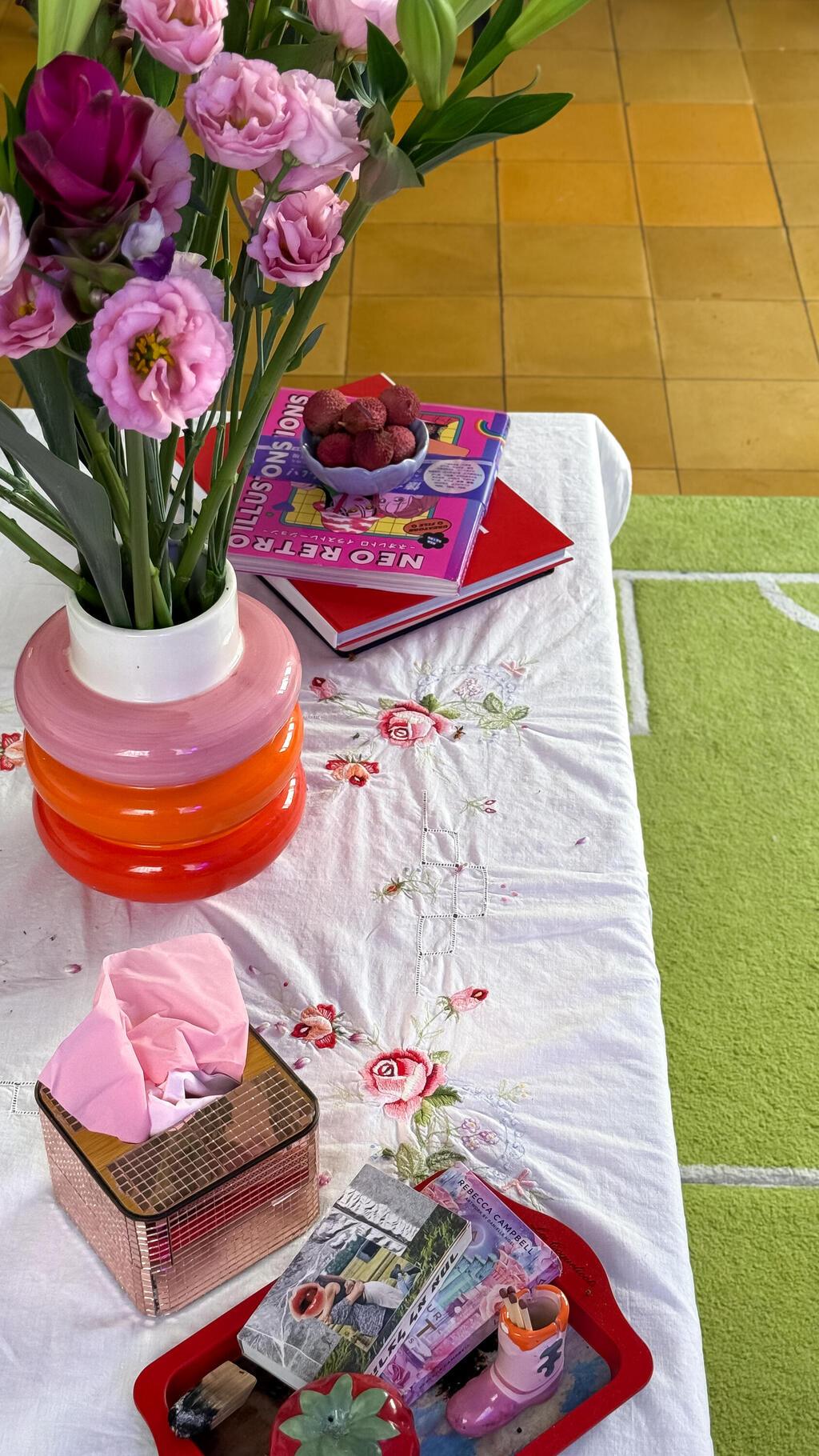 כאן גרים יערה ומיכאל