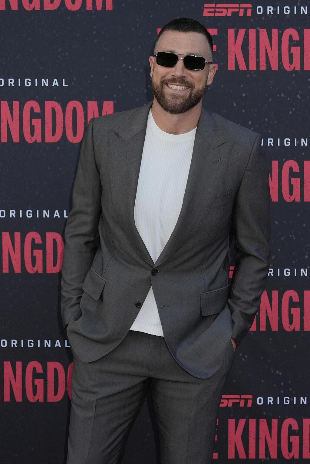 טראוויס קלסי על השטיח האדום, 2025