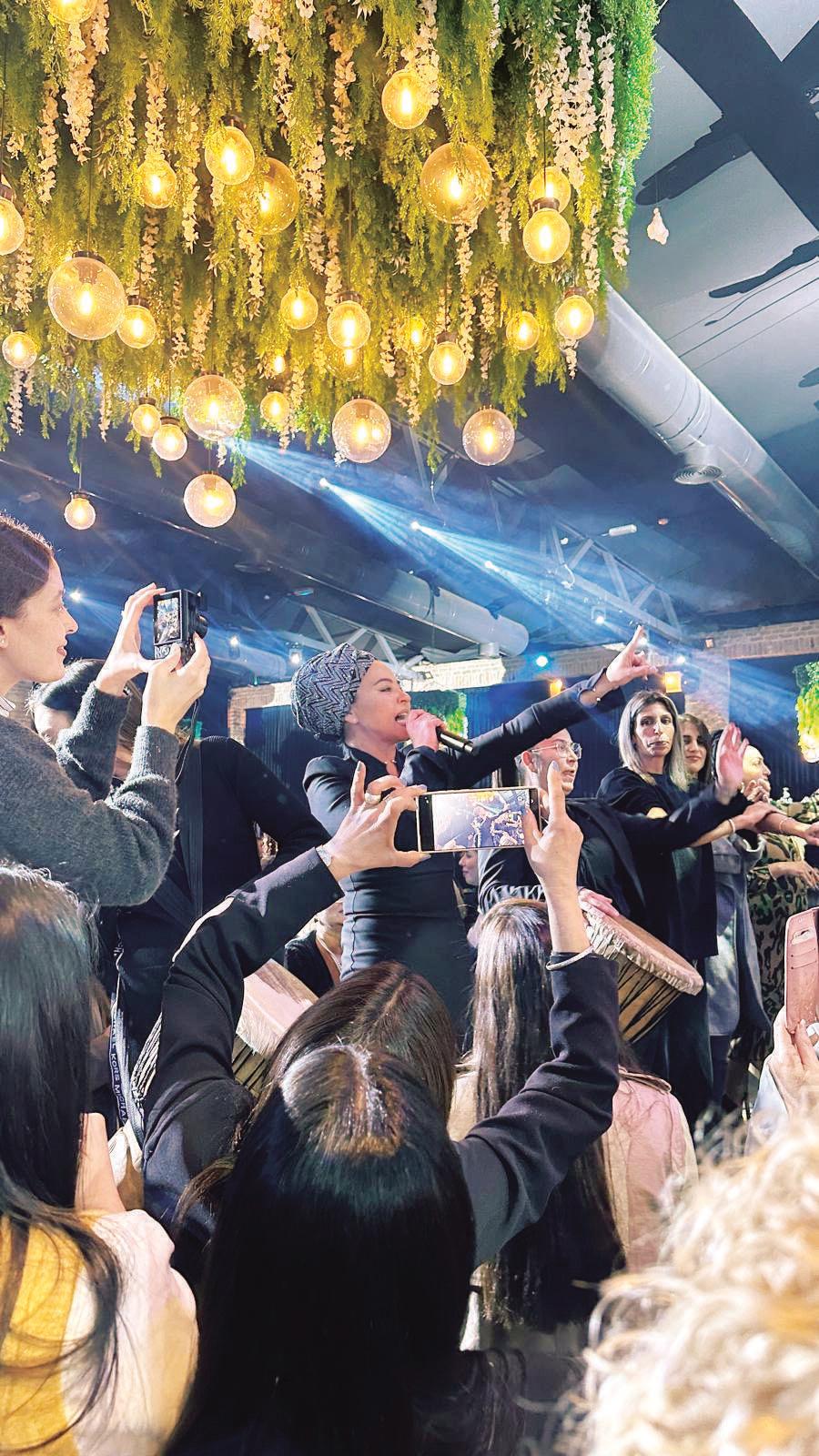 מרצה באומן. "במה כשלתי? שאני אישה חזקה?" (צילום: אלבום פרטי) רונית ברש