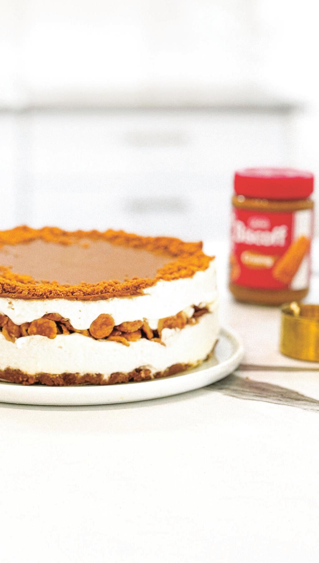 עוגת קראנץ' גבינה לוטוס ללא אפייה של שיר צ'יפ אשכנזי (צילום: שיר צ'יפ אשכנזי) עוגת קראנץ' גבינה לוטוס ללא אפייה של שיר צ'יפ אשכנזי