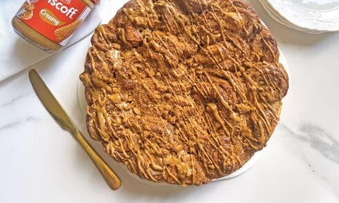 עוגת שושני שמרים לוטוס של בתיה שורק