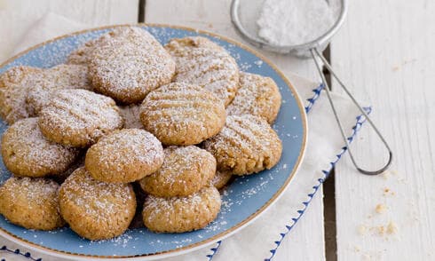 עוגיות חמאה ואגוזים