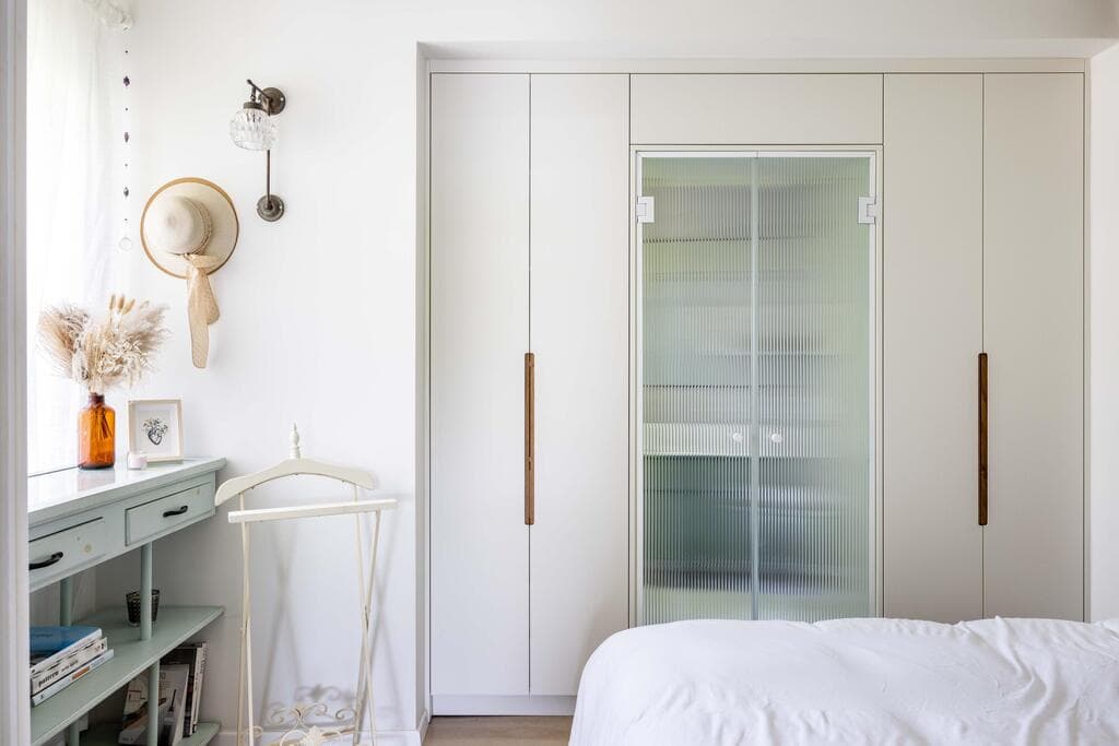 בית הסבתא והסבא בכפר הס, עיצוב: שני אוסישקין