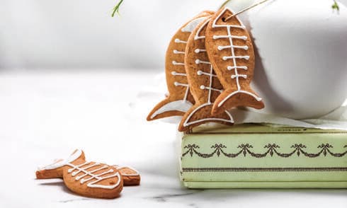 עוגיות דבש בצורת דגים