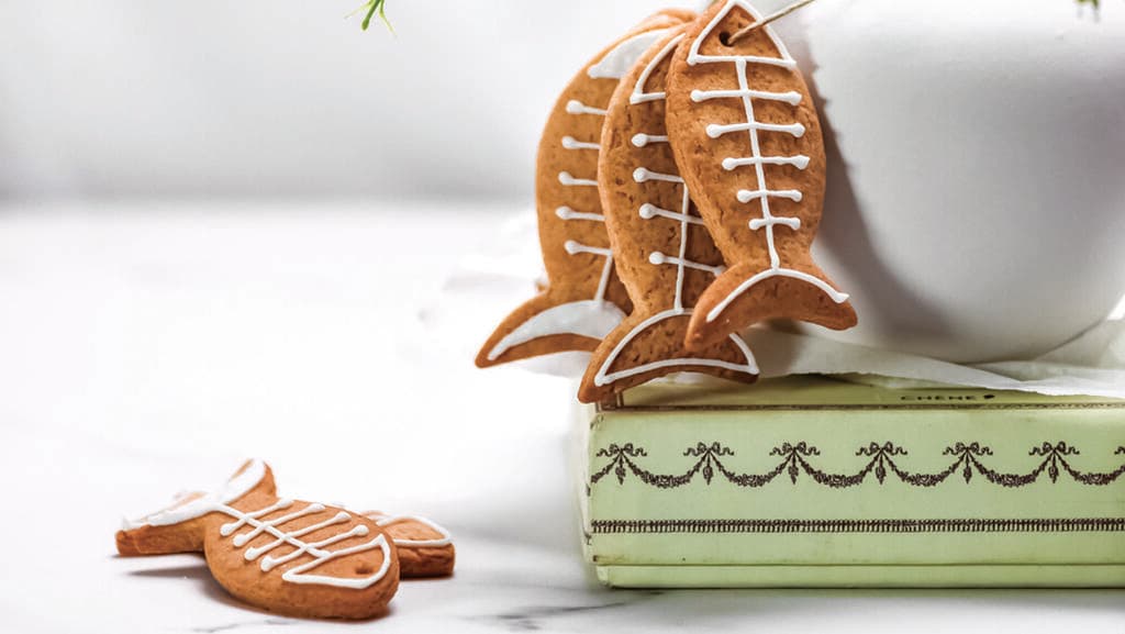 עוגיות דבש בצורת דגים