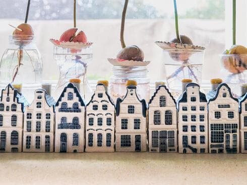 בתי KLM, האוסף של הדס אפרתי מונה כעת 59 בתים מתוך 105