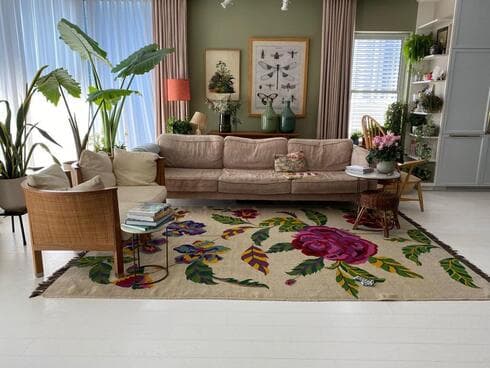 דירת דופלקס בתל אביב לקומיקאית עדי אשכנזי ולבני משפחתה, תכנון: רונן גבעתי