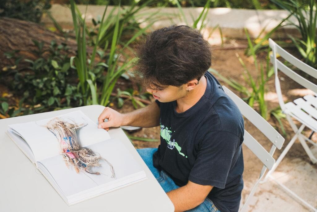 מתוך הספר X המסכם עשור של עיצוב, ארז נאבי פנה