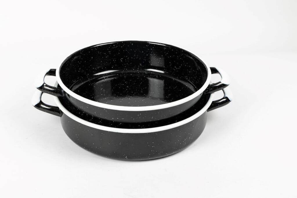 מארז שתי תבניות אמייל בגוון שחור 169.90 שקל, Magnus