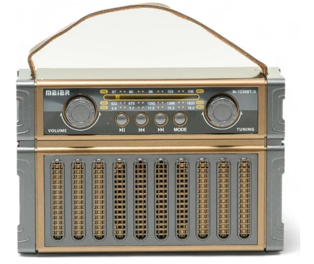 רדיו רטרו בלוטות' סולרי שחור, 179 שקל, רשת ג'נטלמן