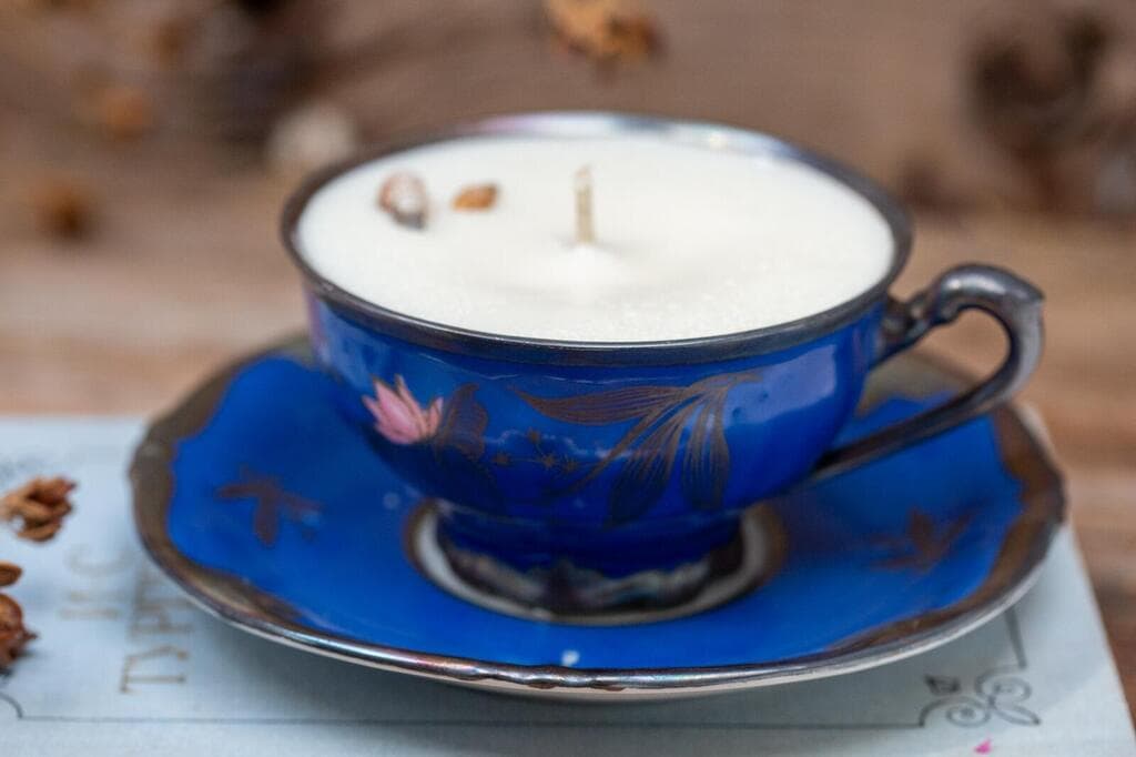 נרות טבעיים בכלי וינטג', מאורות ירוקים