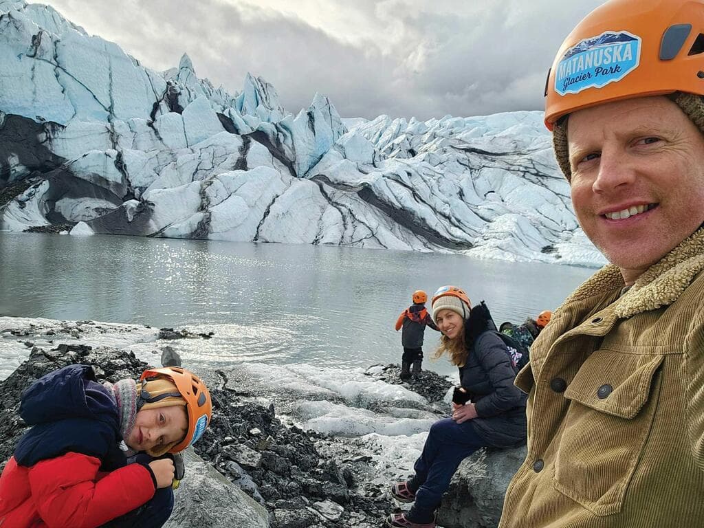 קרחון מתנוצקה, אלסקה