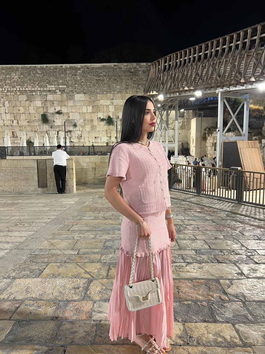 פריאל בן ציון