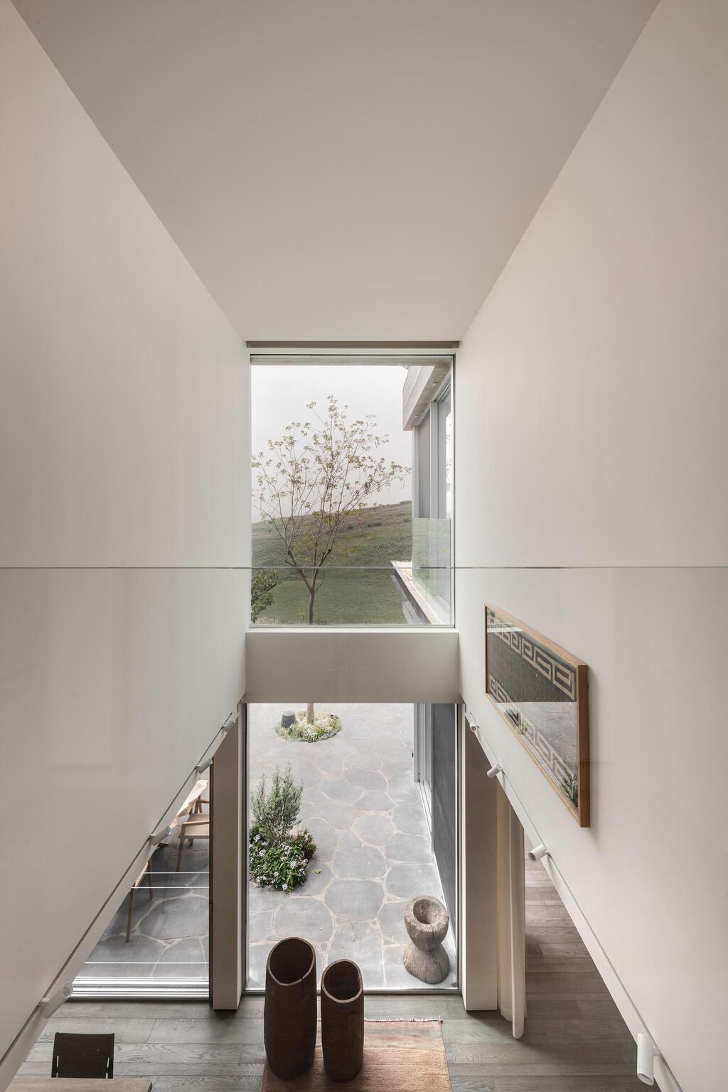 בית פרטי משקיף על הכנרת, עיצוב: אירה שריג