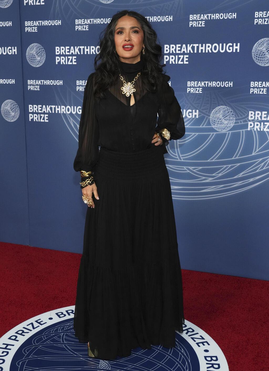 סלמה הייק על השטיח האדום, 2025