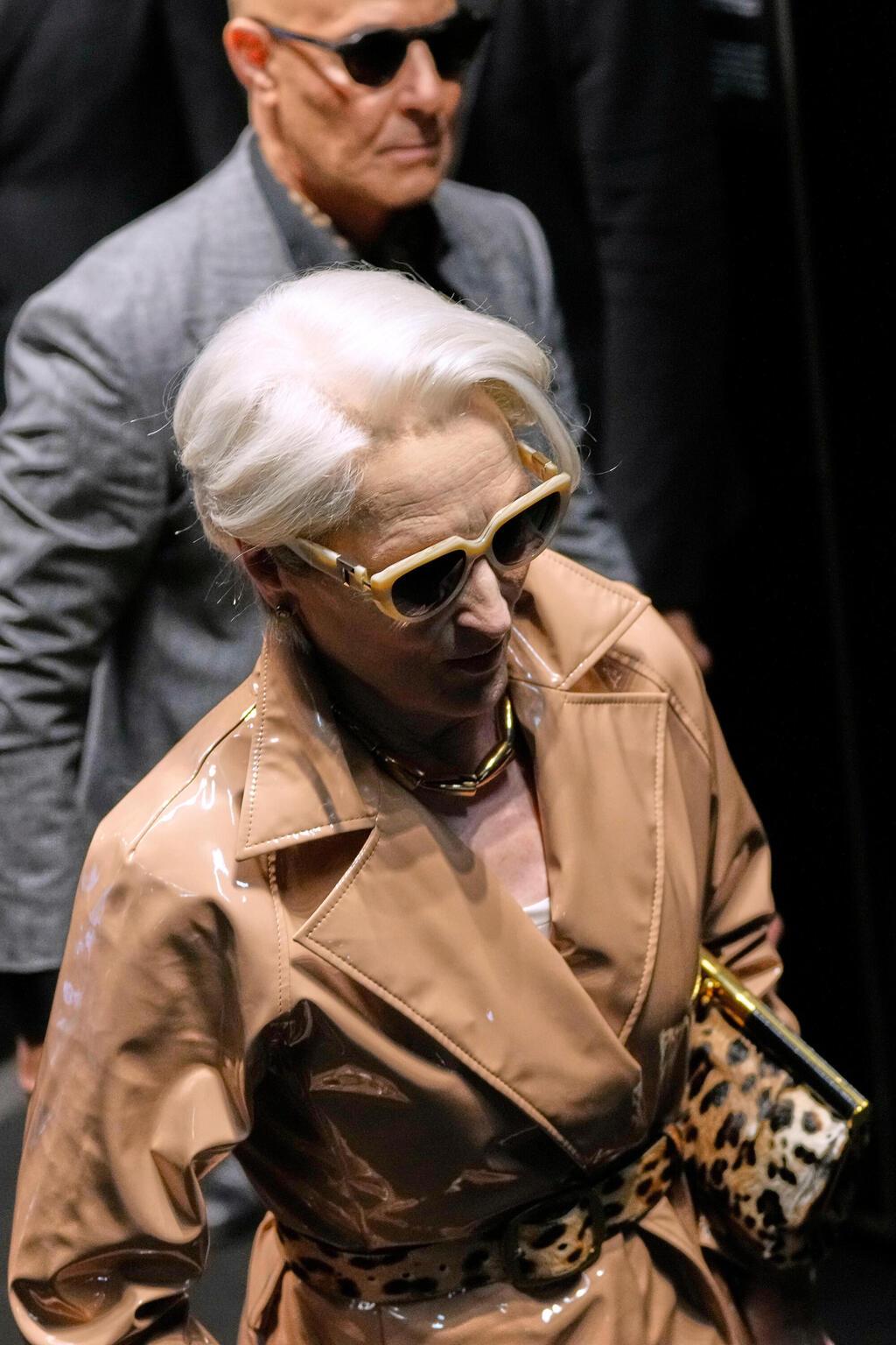 מריל סטריפ וסטנלי טוצ'י בתצוגת אביב-קיץ 2026 של דולצ'ה אנד גבאנה במילאנו