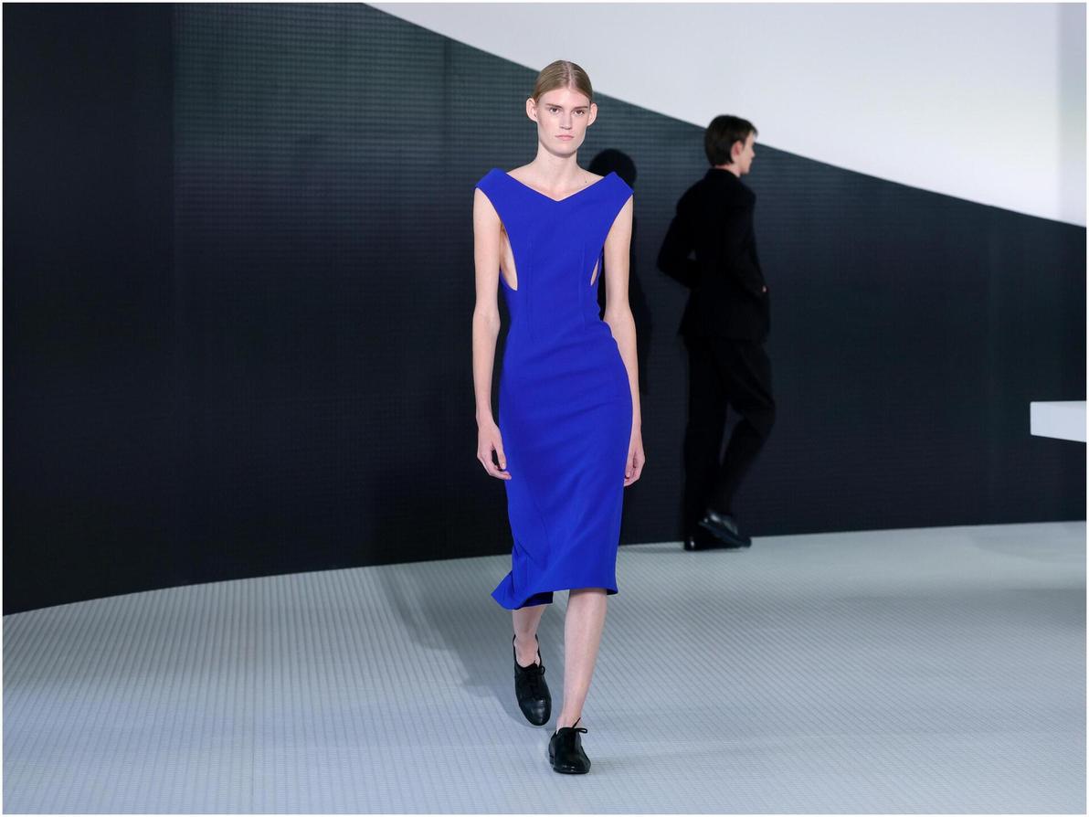 תצוגת אביב-קיץ 2026 של ז'יל סנדר