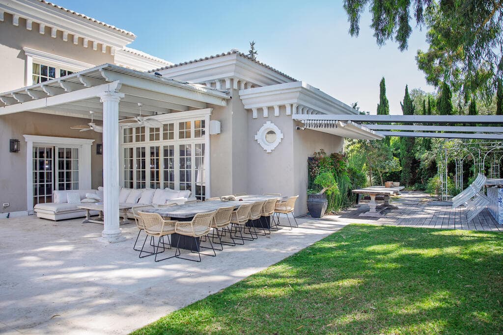 הבית של רוני אינסאז