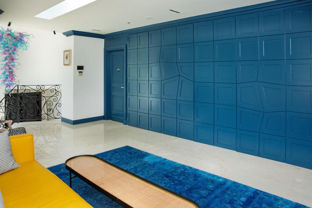 הבית של רוני אינסאז