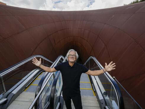 תחנת הרכבת החדשה שתכנן אניש קאפור בנאפולי