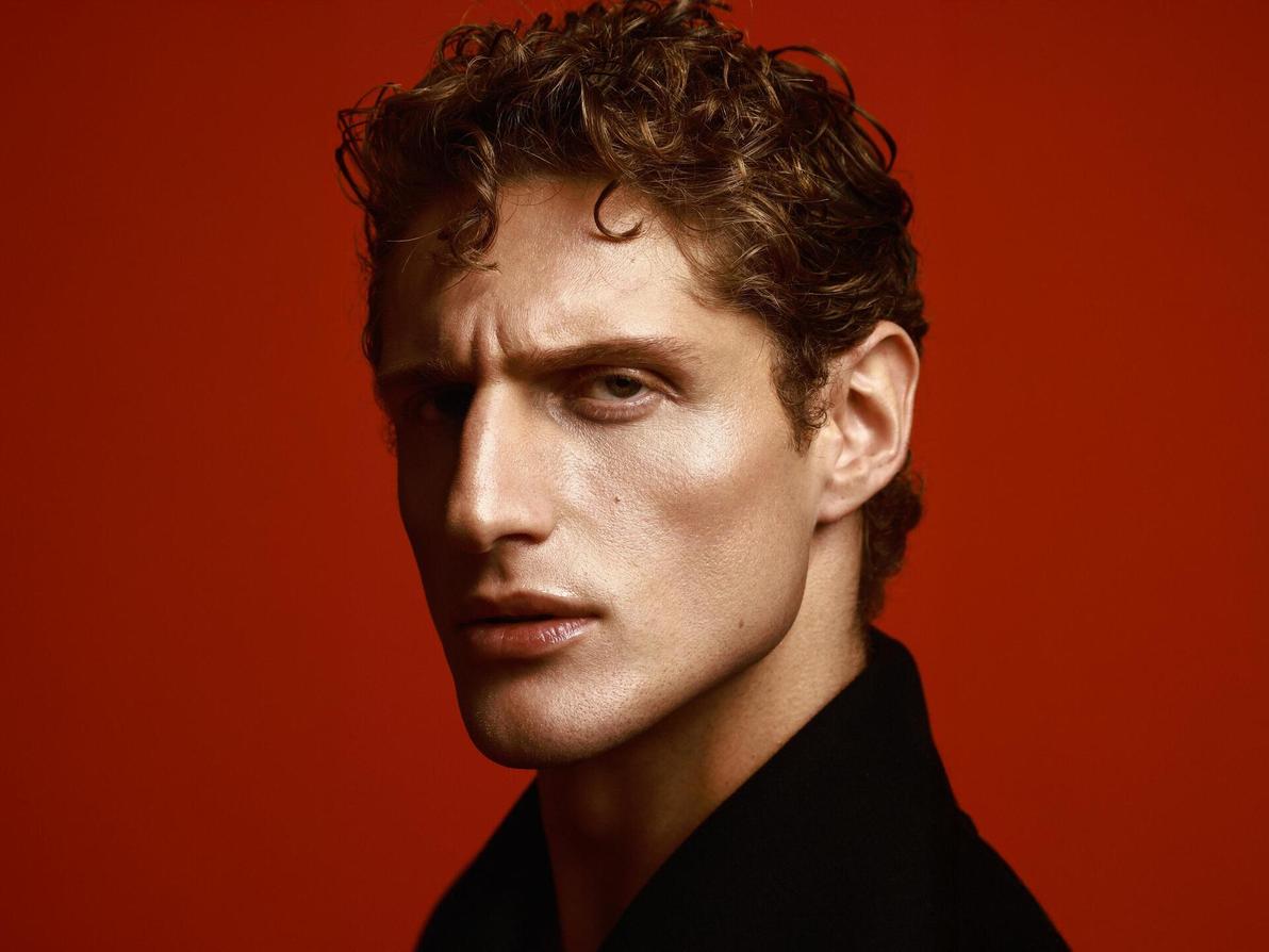 נדב אמסלם בהפקת אופנה