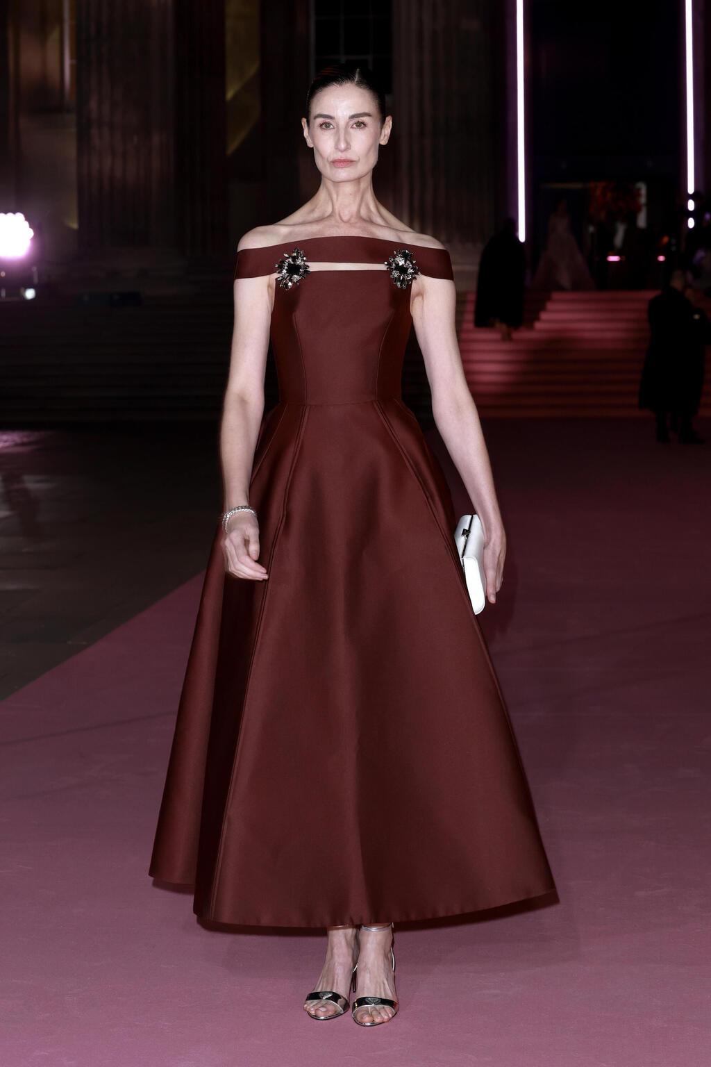 ארין אוקונור בנשף הוורוד של המוזיאון הבריטי בלונדון, 2025