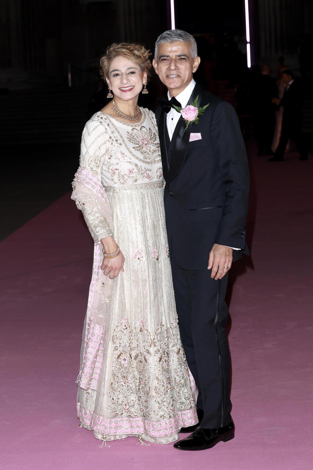 סאדיק וסעידה קאן בנשף הוורוד של המוזיאון הבריטי בלונדון, 2025