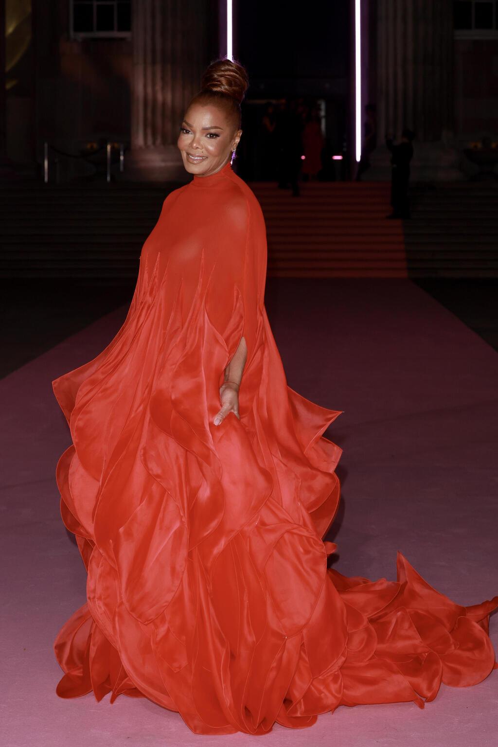 ג'נט ג'קסון בנשף הוורוד של המוזיאון הבריטי בלונדון, 2025