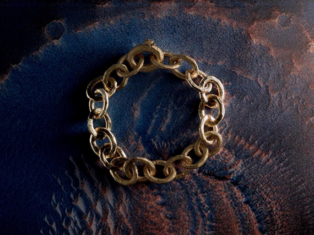 צמיד 'METEOROS' בזהב צהוב 18 קראט