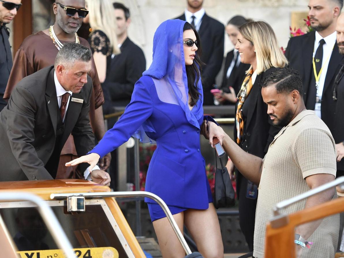 קנדל ג'נר בחגיגות החתונה של ג'ף בזוס ולורן סנצ'ז, 2025