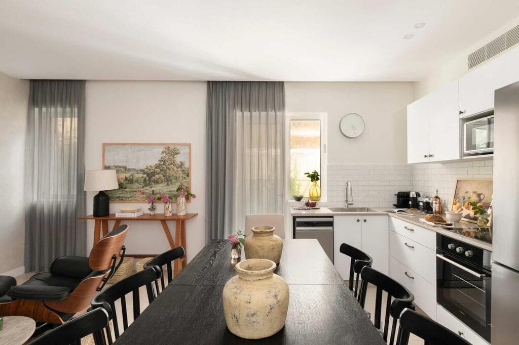 הבניין הנסתר בשכונת נחלאות, יומא אדריכלים, בתים מבפנים ירושלים